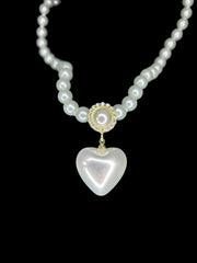 Κολιέ με μαργαριτάρι καρδιά 